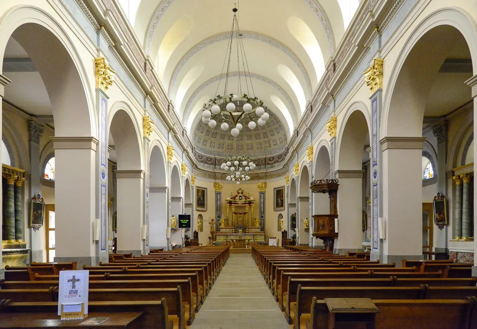 Église Saint Jean-Baptiste de Taninges: view 1